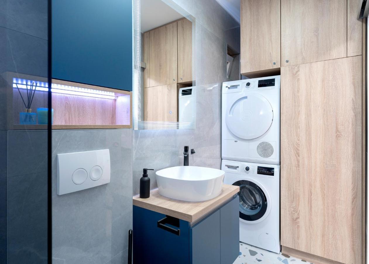 Fingerprint Central Apartment 5 Min From Center & Beach Hvar Town Buitenkant foto