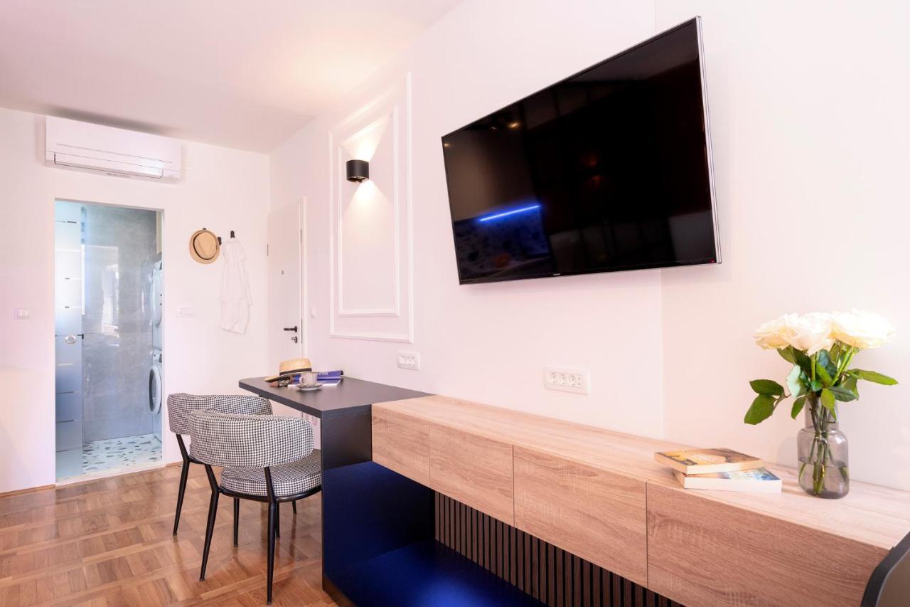 Fingerprint Central Apartment 5 Min From Center & Beach Hvar Town Buitenkant foto